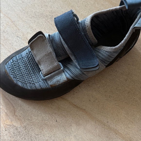 Black Diamond Kids Rock Climbing Shoes - Blue and Gray - Picture 4 of 4